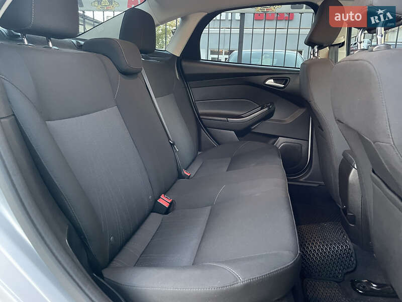 Седан Ford Focus 2015 в Миколаєві