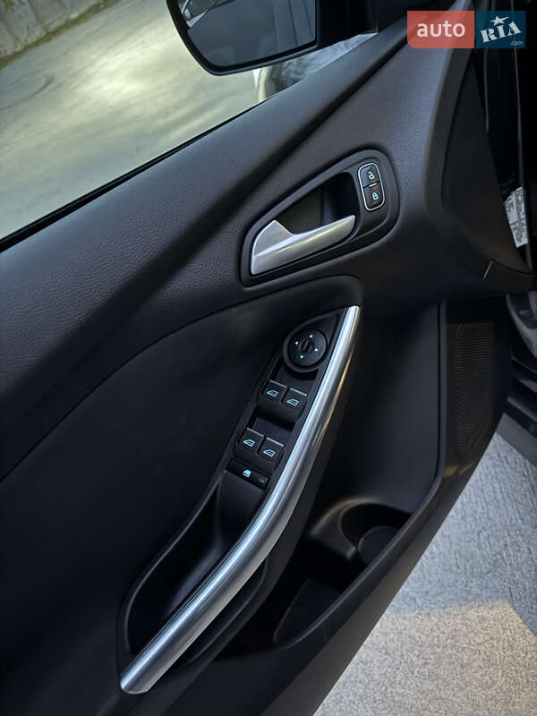 Хетчбек Ford Focus 2015 в Одесі фото 23 Хетчбек Ford Focus 2015 в Одесі