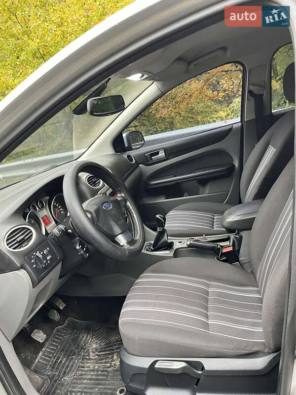 Универсал Ford Focus 2008 в Перечине