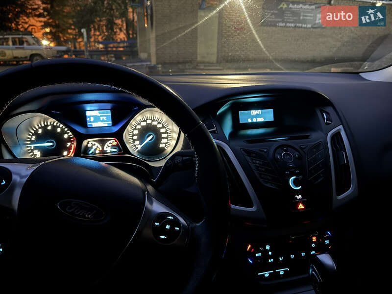 Седан Ford Focus 2013 в Києві