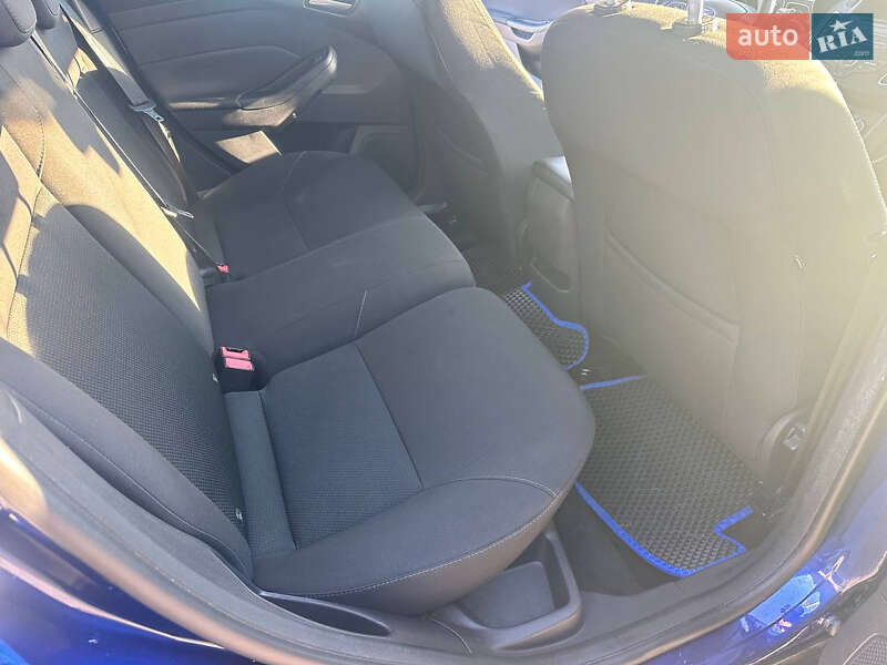 Хэтчбек Ford Focus 2015 в Черкассах фото 12 Хэтчбек Ford Focus 2015 в Черкассах