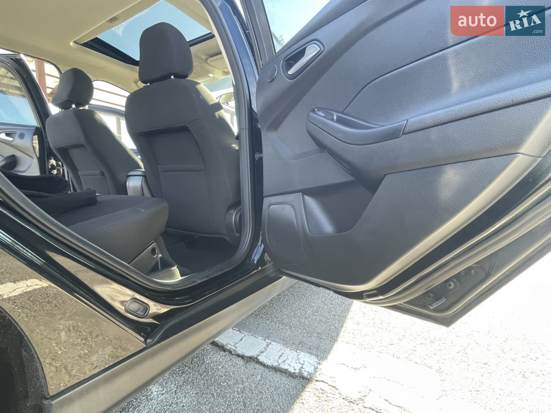 2017 Ford Focus - мініатюра 13