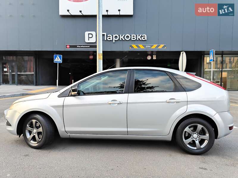 Хетчбек Ford Focus 2008 в Києві