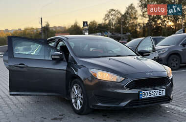 Седан Ford Focus 2015 в Збараже