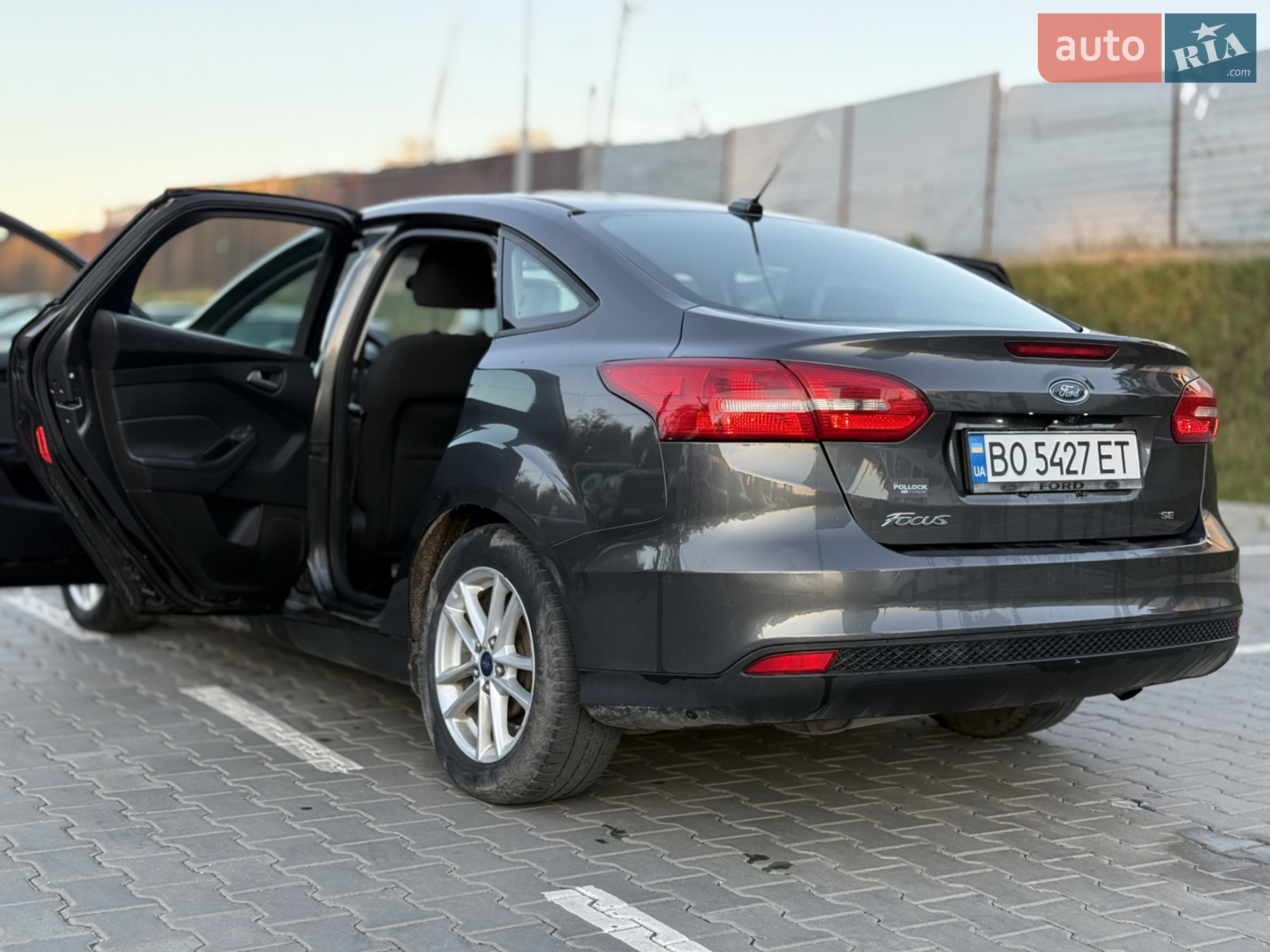 2015 Ford Focus - мініатюра 11