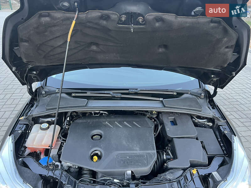 Хетчбек Ford Focus 2011 в Житомирі фото 14 Хетчбек Ford Focus 2011 в Житомирі