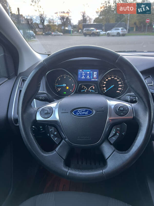 Хетчбек Ford Focus 2011 в Житомирі фото 19 Хетчбек Ford Focus 2011 в Житомирі