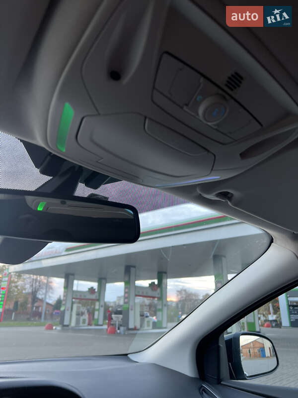 Хетчбек Ford Focus 2011 в Житомирі фото 25 Хетчбек Ford Focus 2011 в Житомирі