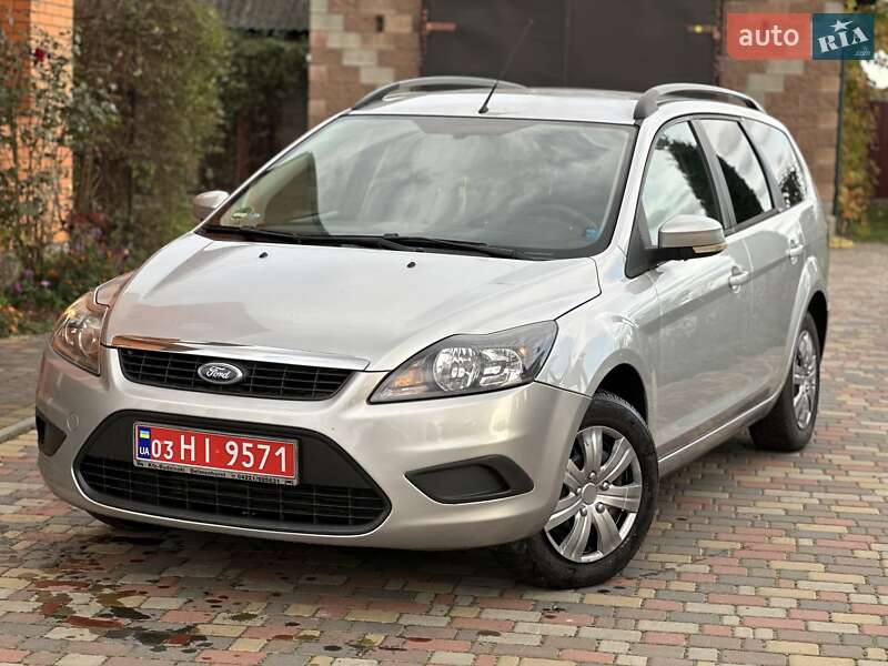 Ford Focus 2010 Ford Focus 2010