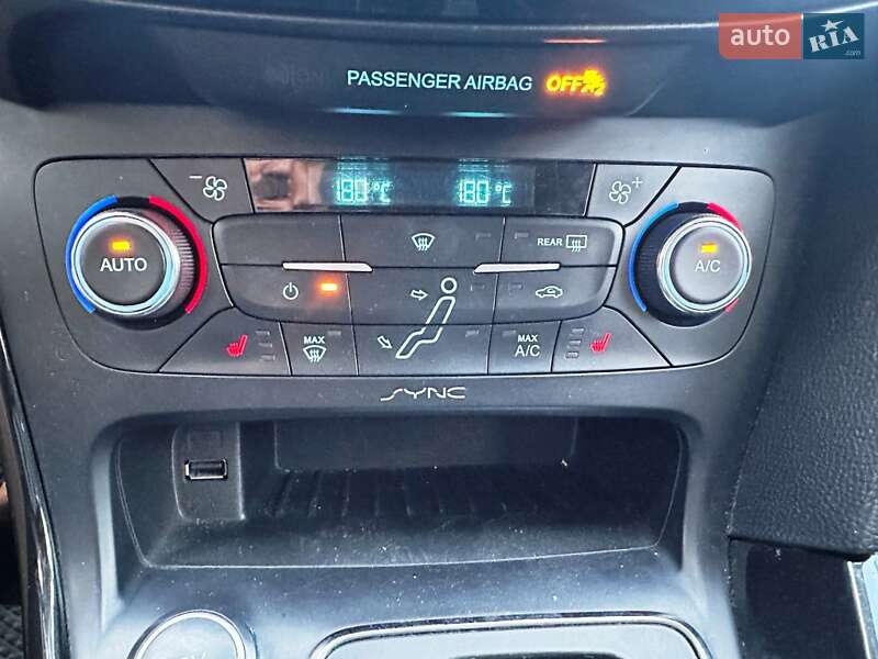 Хэтчбек Ford Focus 2016 в Запорожье