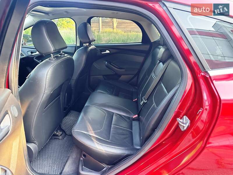 Хэтчбек Ford Focus 2016 в Запорожье