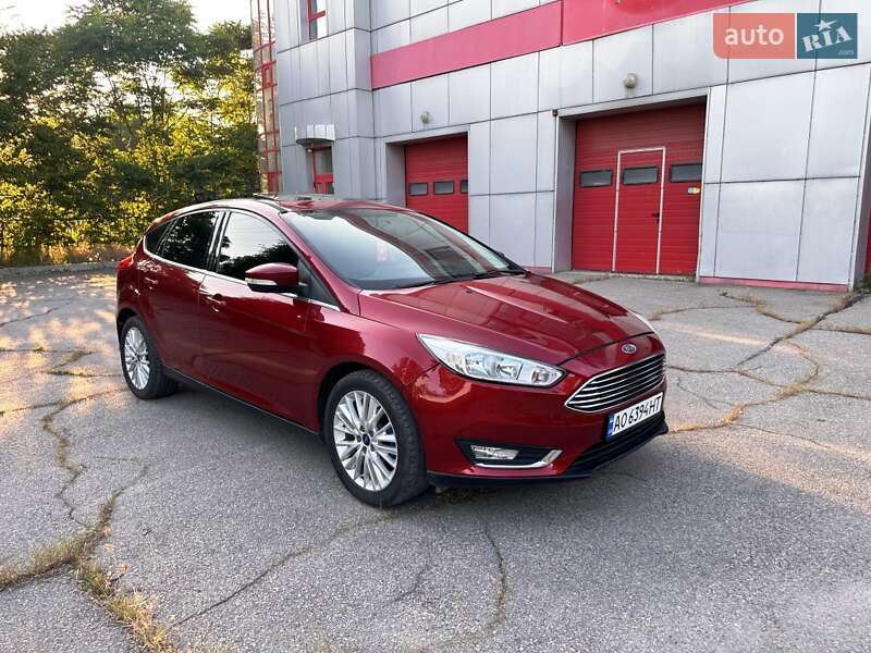 Хэтчбек Ford Focus 2016 в Запорожье