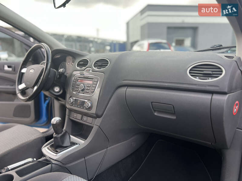 Хэтчбек Ford Focus 2007 в Луцке фото 18 Хэтчбек Ford Focus 2007 в Луцке