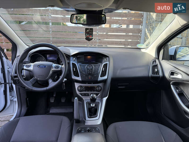 Универсал Ford Focus 2013 в Стрые фото 89 Универсал Ford Focus 2013 в Стрые