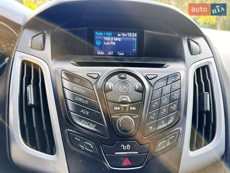 Хэтчбек Ford Focus 2012 в Запорожье