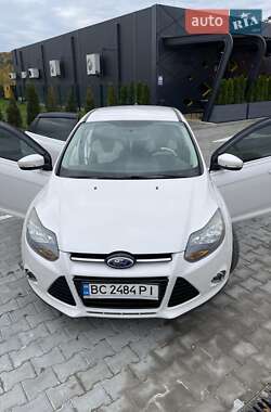 Хэтчбек Ford Focus 2014 в Золочеве