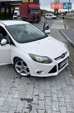 Хэтчбек Ford Focus 2014 в Золочеве