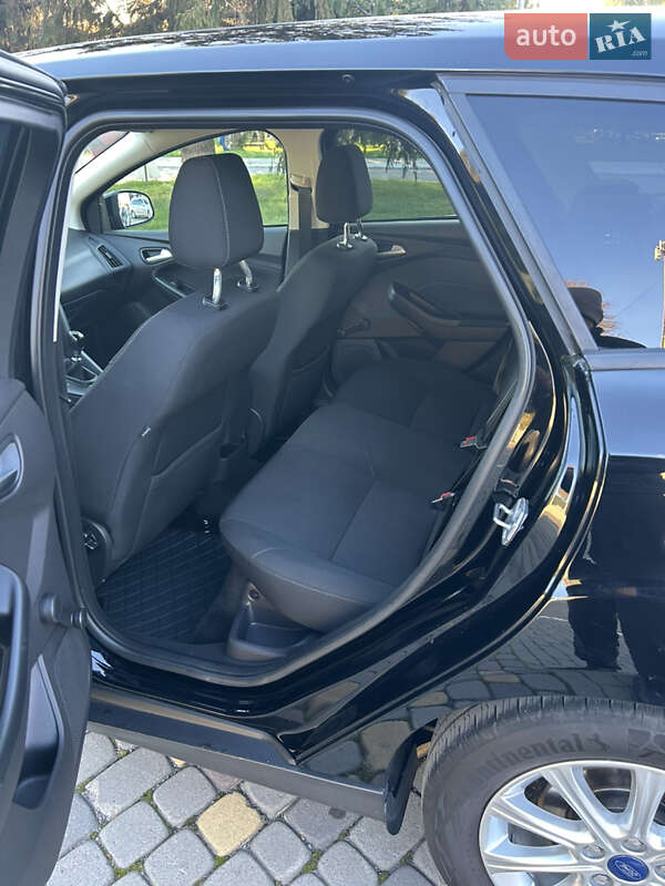 Универсал Ford Focus 2016 в Луцке фото 11 Универсал Ford Focus 2016 в Луцке