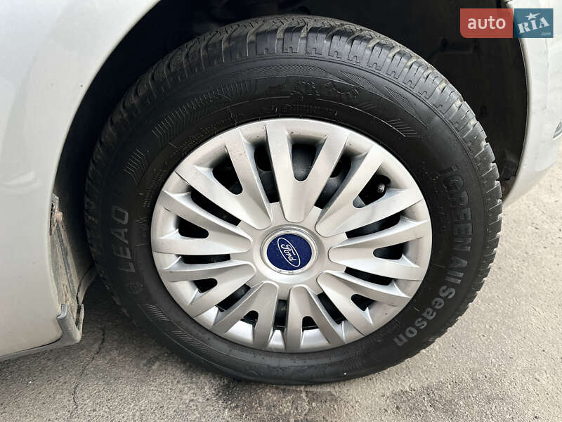 Універсал Ford Focus 2010 в Луцьку фото 25 Універсал Ford Focus 2010 в Луцьку