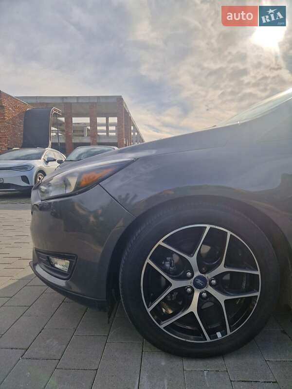 Хетчбек Ford Focus 2017 в Хмельницькому фото 2 Хетчбек Ford Focus 2017 в Хмельницькому