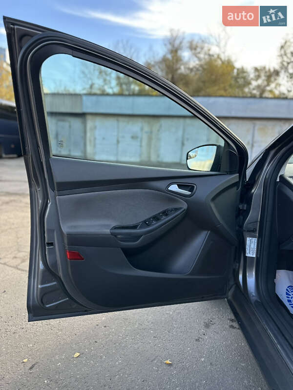 Седан Ford Focus 2013 в Киеве