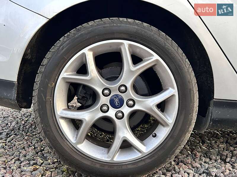 Хетчбек Ford Focus 2013 в Одесі фото 34 Хетчбек Ford Focus 2013 в Одесі
