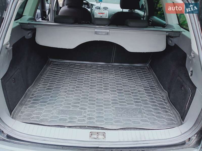 Універсал Ford Focus 2008 в Гайвороні фото 31 Універсал Ford Focus 2008 в Гайвороні