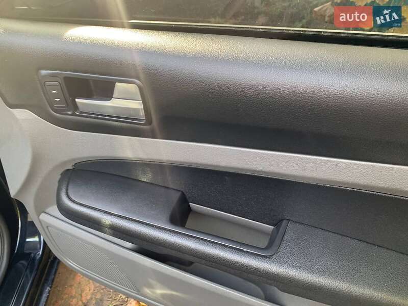 Універсал Ford Focus 2008 в Гайвороні фото 43 Універсал Ford Focus 2008 в Гайвороні