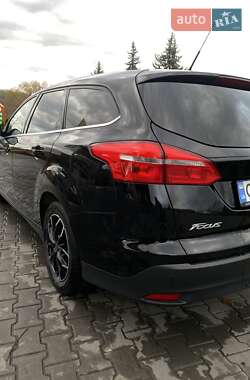 Универсал Ford Focus 2015 в Черновцах