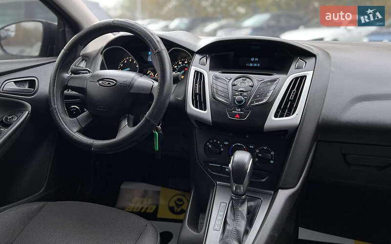 Седан Ford Focus 2013 в Львове фото 7 Седан Ford Focus 2013 в Львове