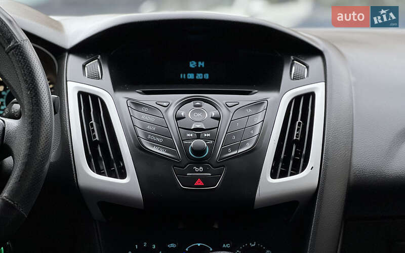 Седан Ford Focus 2013 в Львове фото 10 Седан Ford Focus 2013 в Львове