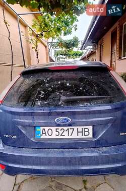 Хэтчбек Ford Focus 2010 в Мукачево