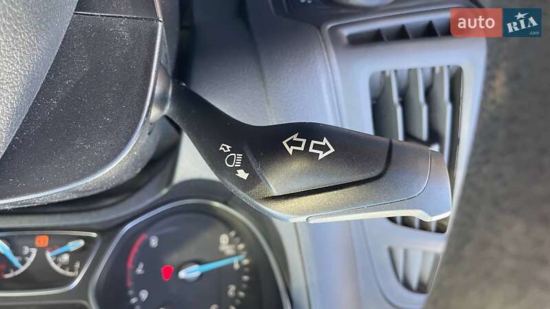 Седан Ford Focus 2017 в Киеве фото 16 Седан Ford Focus 2017 в Киеве
