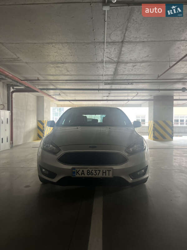 Хетчбек Ford Focus 2015 в Києві фото 16 Хетчбек Ford Focus 2015 в Києві