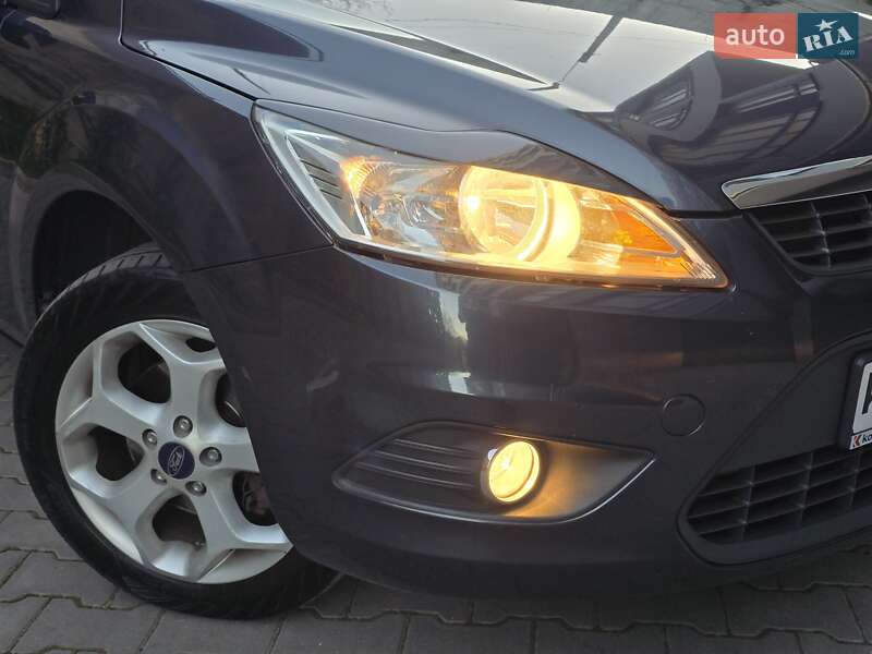 Седан Ford Focus 2010 в Хмельницькому фото 5 Седан Ford Focus 2010 в Хмельницькому