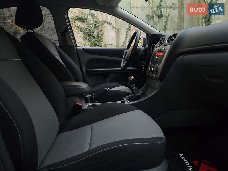 Седан Ford Focus 2010 в Хмельницькому фото 56 Седан Ford Focus 2010 в Хмельницькому