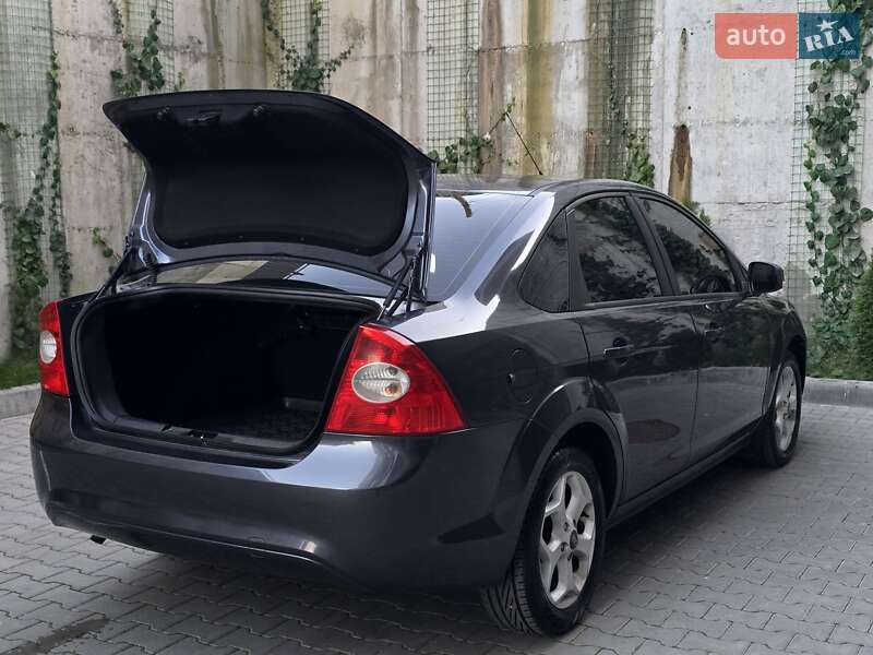 Седан Ford Focus 2010 в Хмельницькому фото 66 Седан Ford Focus 2010 в Хмельницькому