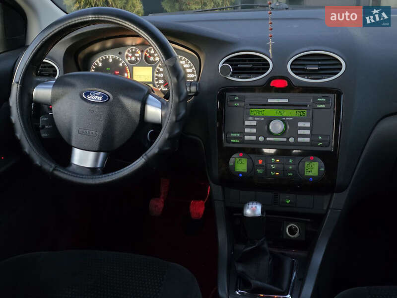 Хэтчбек Ford Focus 2005 в Тернополе