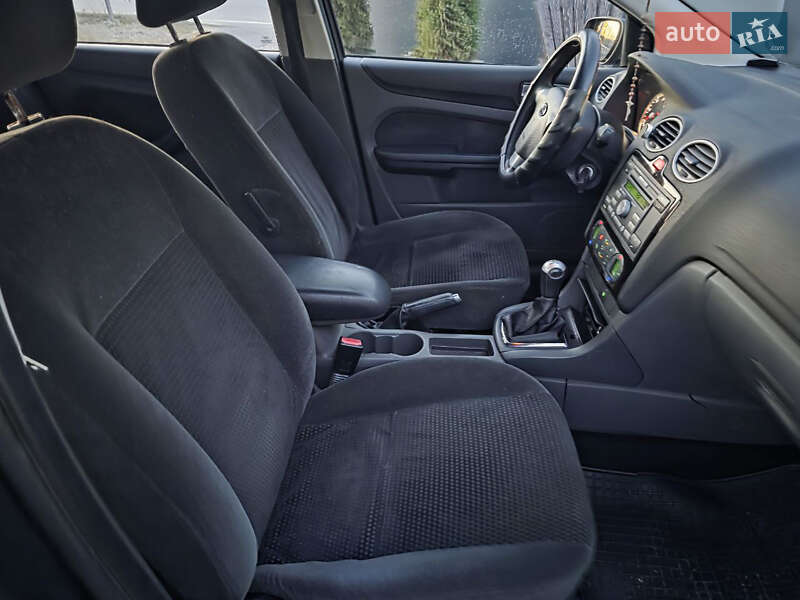 Хэтчбек Ford Focus 2005 в Тернополе