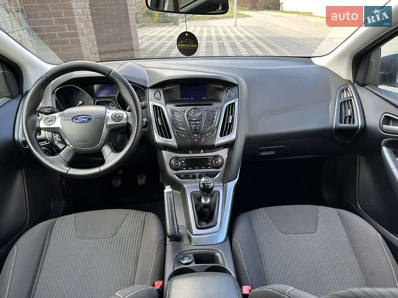 Универсал Ford Focus 2013 в Стрые фото 97 Универсал Ford Focus 2013 в Стрые