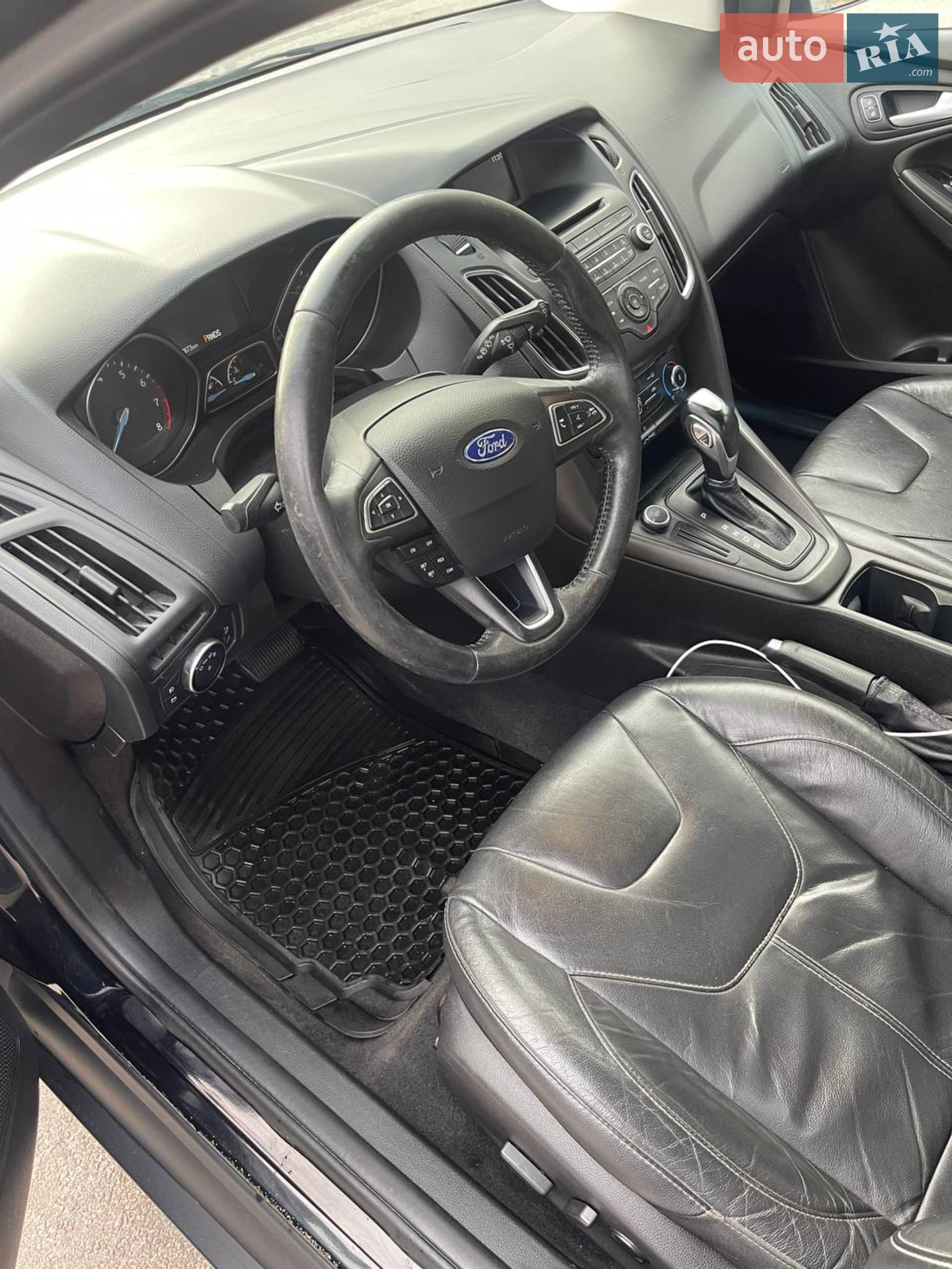 2016 Ford Focus - мініатюра 15