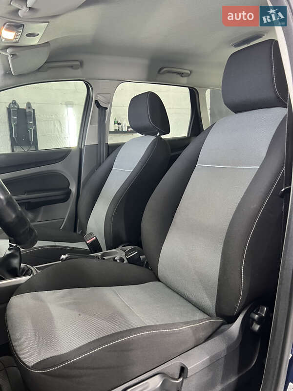 Універсал Ford Focus 2010 в Жидачові