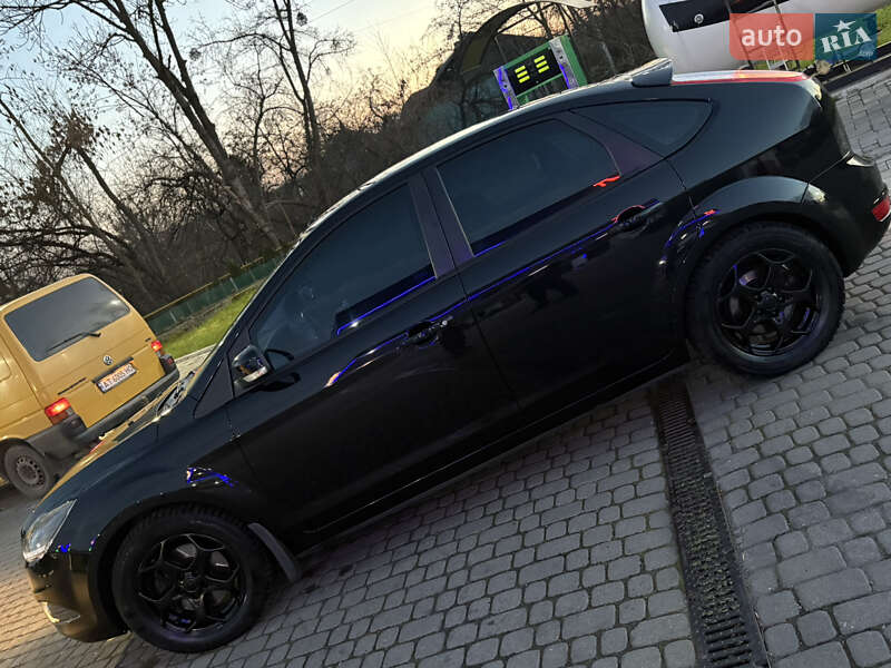 Хэтчбек Ford Focus 2010 в Калуше фото 16 Хэтчбек Ford Focus 2010 в Калуше