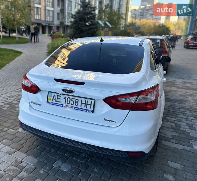 Седан Ford Focus 2013 в Днепре фото 8 Седан Ford Focus 2013 в Днепре