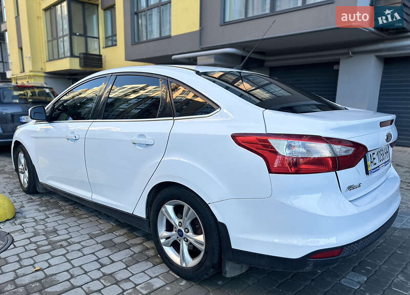 Седан Ford Focus 2013 в Днепре фото 26 Седан Ford Focus 2013 в Днепре