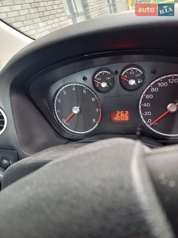 Хэтчбек Ford Focus 2011 в Житомире фото 2 Хэтчбек Ford Focus 2011 в Житомире