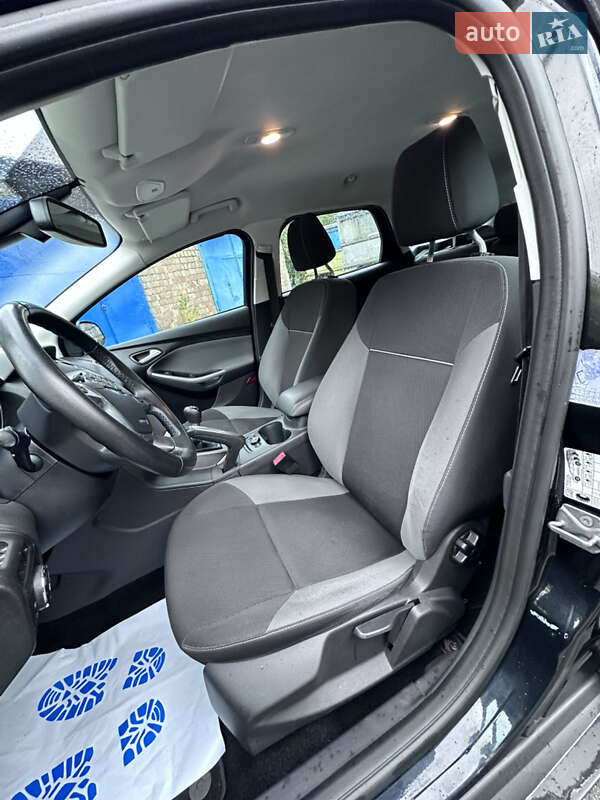 Универсал Ford Focus 2012 в Киеве фото 11 Универсал Ford Focus 2012 в Киеве