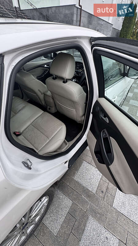 Хетчбек Ford Focus 2014 в Житомирі фото 17 Хетчбек Ford Focus 2014 в Житомирі
