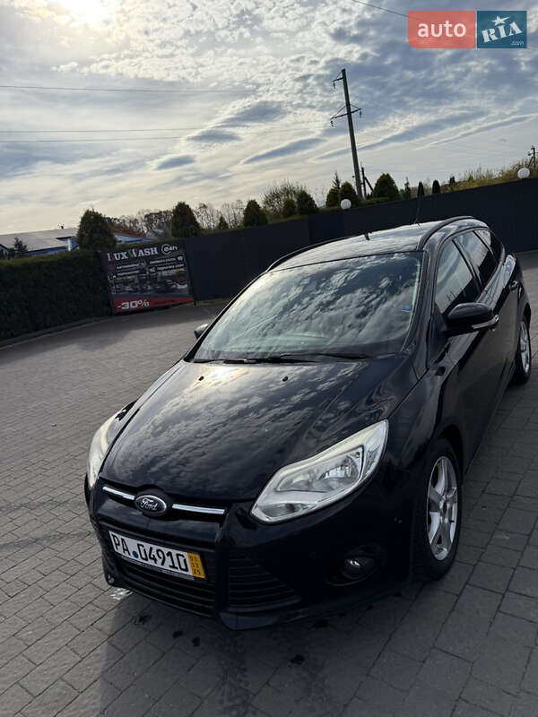Універсал Ford Focus 2011 в Долині