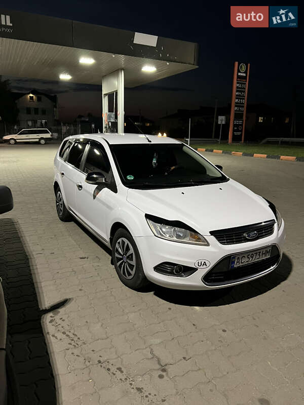 Універсал Ford Focus 2008 в Маневичах